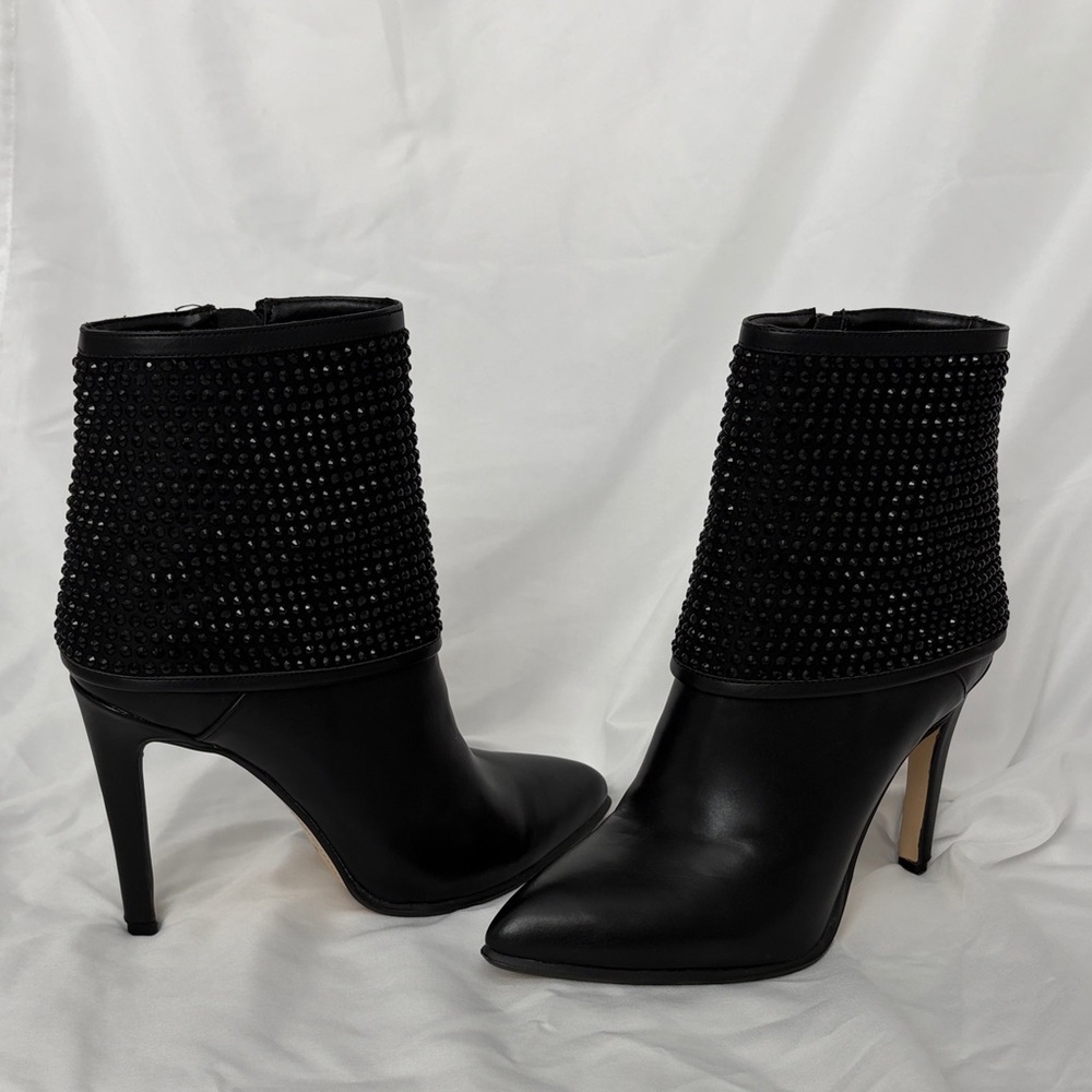 👠Host Pick👠 Unique Black Studded Ankle Boots